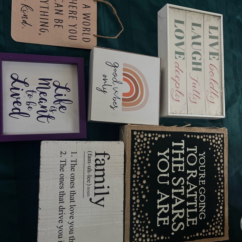 Inspirational Quote Wall Art Set - Multicolor